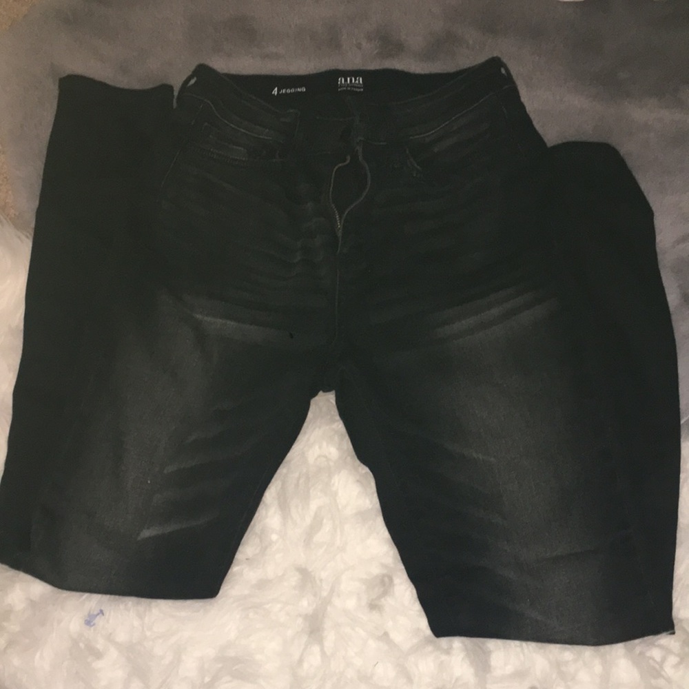 Black Skinny Jeans